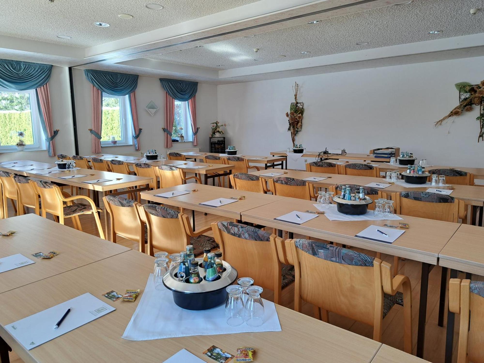 Naturhotel Lindenhof Rechenberg-Bienenmühle Buitenkant foto
